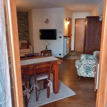 Vicino Alle Piste, Moderno E Monolocale *